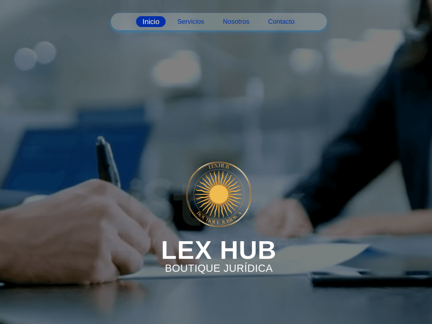 Vista desktop del sitio de Lex Hub
